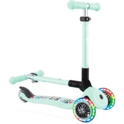 GLOBBER Junior Foldable Fantasy Lights, Scooter -Spielwarenladen GLOBBER Junior Foldable Fantasy Lights Scooter@@1818463 7
