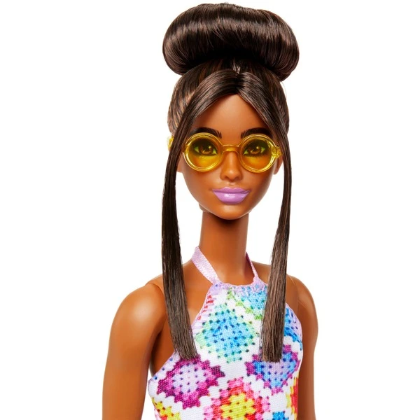 Mattel Barbie Fashionistas-Puppe Mit Dutt Und Gehäkeltem Kleid – Bild 5