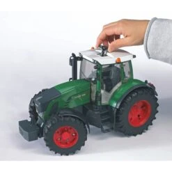 Bruder Fendt 936 Vario, Modellfahrzeug -Spielwarenladen bruder Fendt 936 Vario Modellfahrzeug@@1233150 3